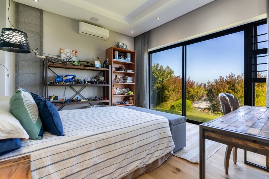 4 Bedroom Property for Sale in Baronetcy Estate Western Cape